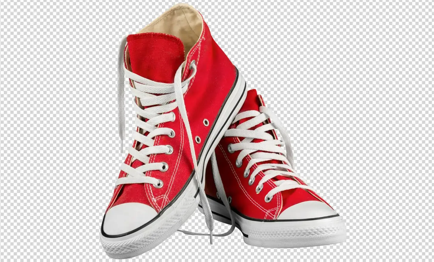 Rote High-Top-Sneaker als Freisteller auf transparentem Grund mit Schachbrettmuster