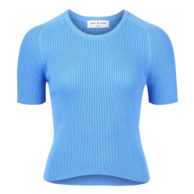 strickshirt-hollowman-produktbild-fotogarfie